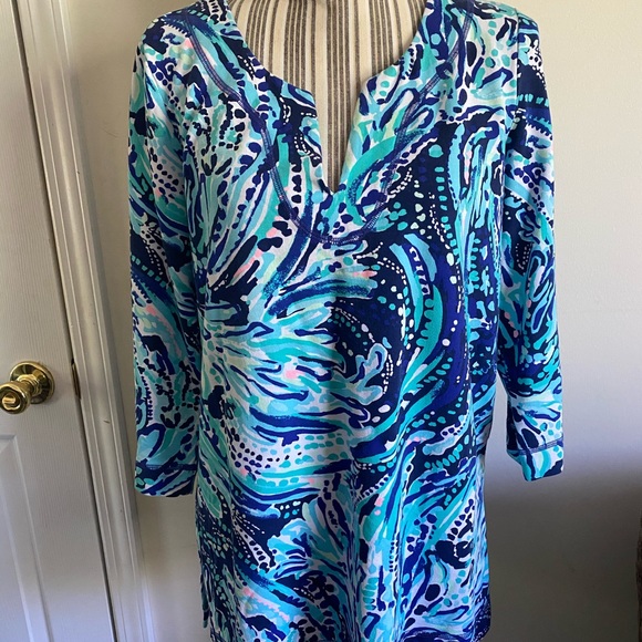 Lilly Pulitzer Tops - Lily Pulitzer Crash the Bash Justina Tunic UPF 50